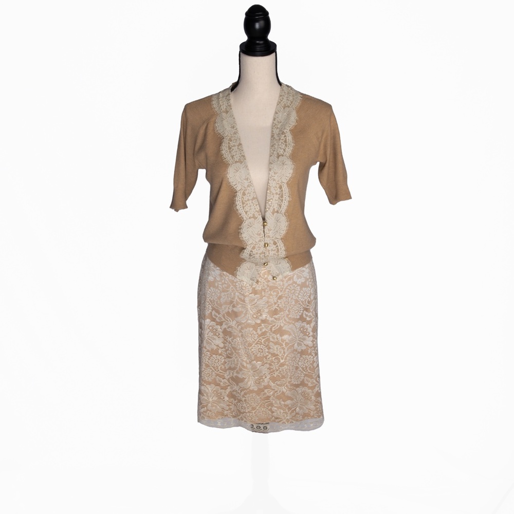 Ann Klein Women's Skirt and Top Ensemble